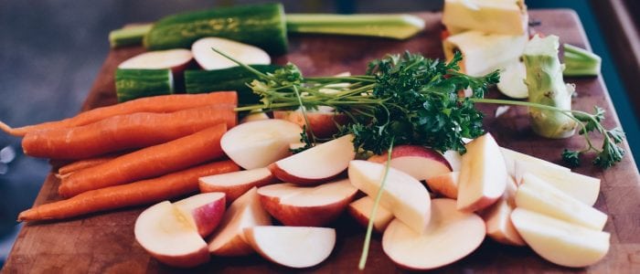 Get the Skinny on Clean Eating, Whole Food, and Real Food. Learn what to eat and what to avoid! | Rachel Freebairn Fitness | #cleaneating #realfood #realfoodsnacks #shoppingtips #healthyeating